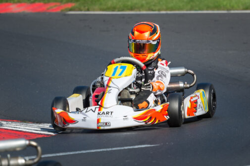 Arai CK6 helmet design