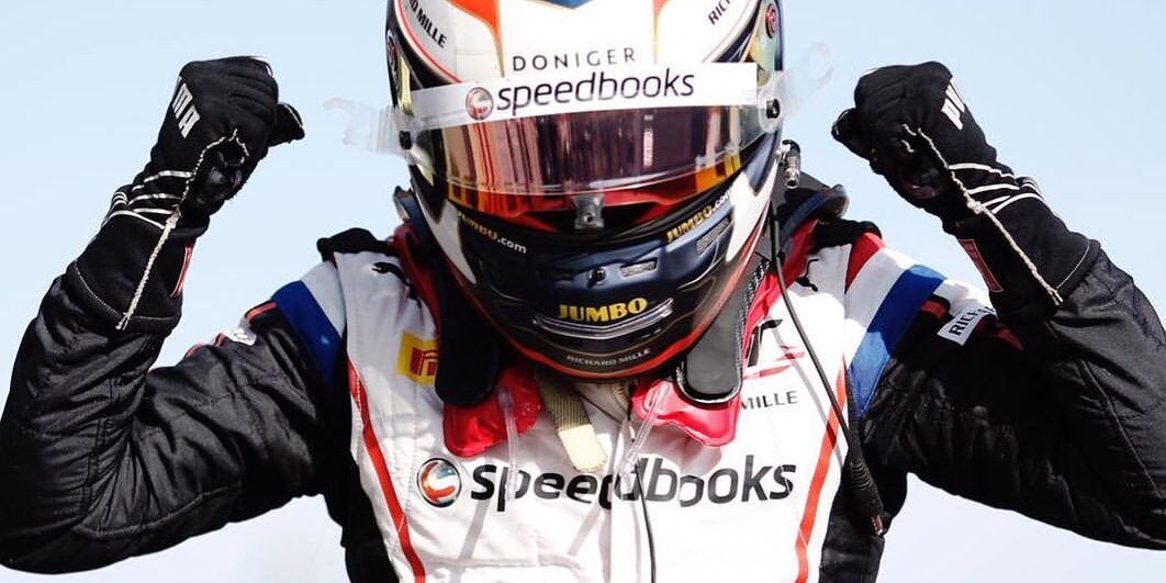 Nyck De Vries Nyck De Vries helmet design Stilo