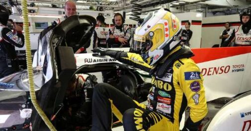 Nyck De Vries helmet design