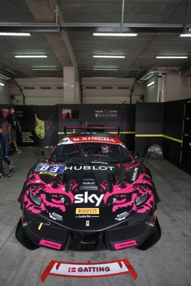 Michelle Gatting helmet design