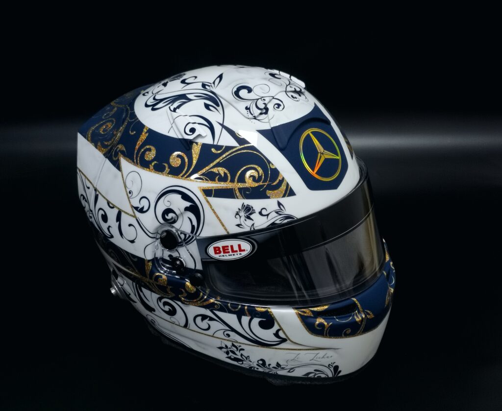 Li Lichao helmet design