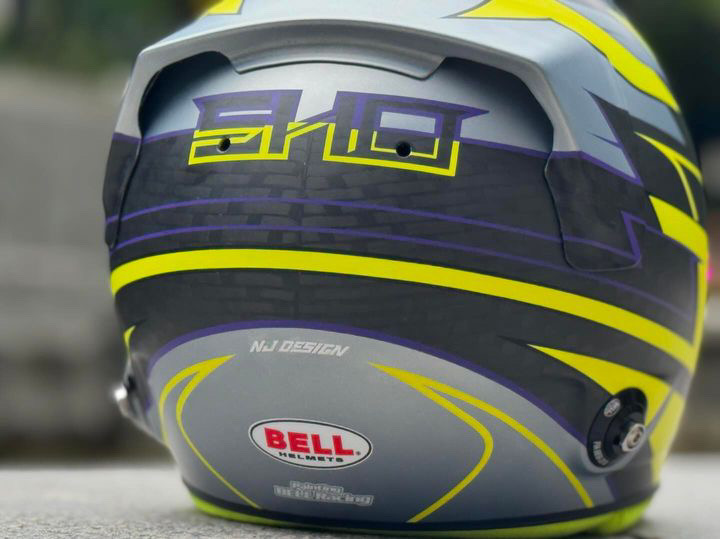 Bell helmet paint