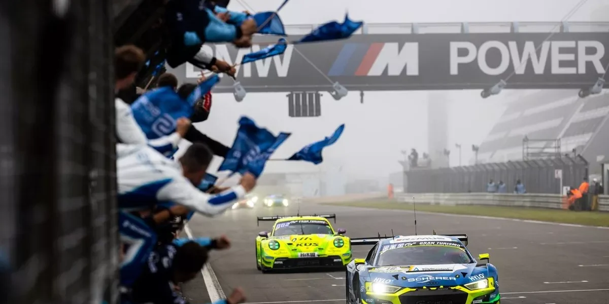 Dennis Marschall wins 24 Hours Nürburgring