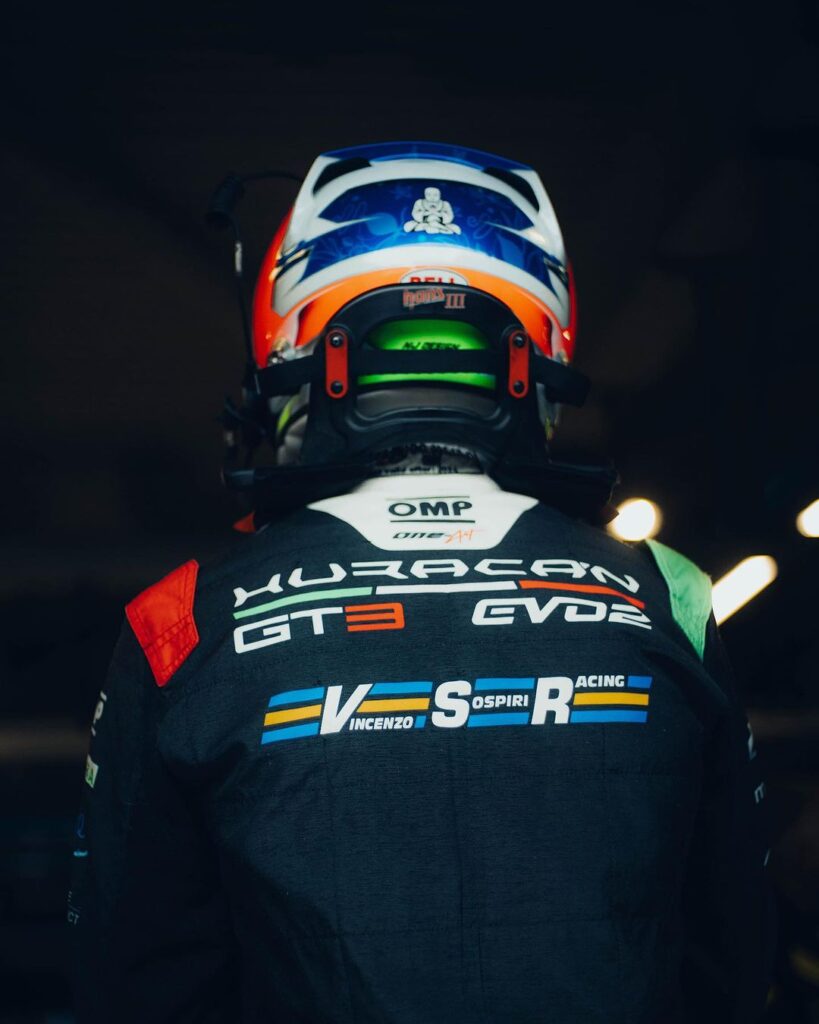 Gilles Stadsbader helmet design