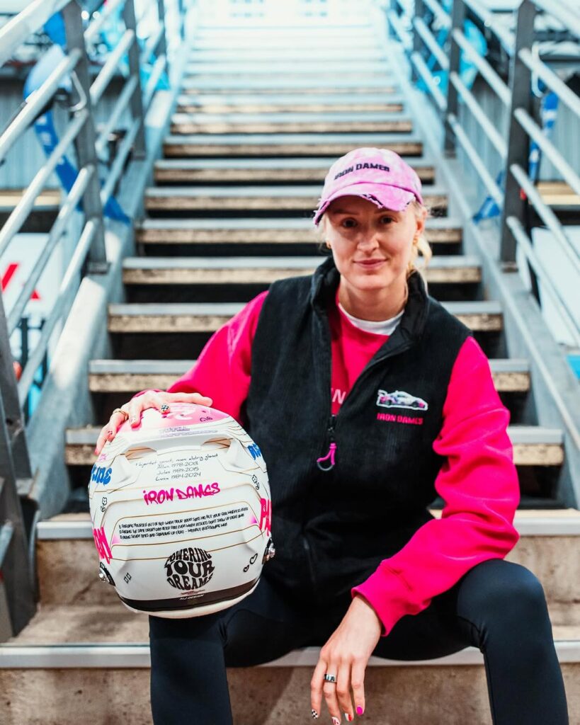 Michelle Gatting Le Mans helmet