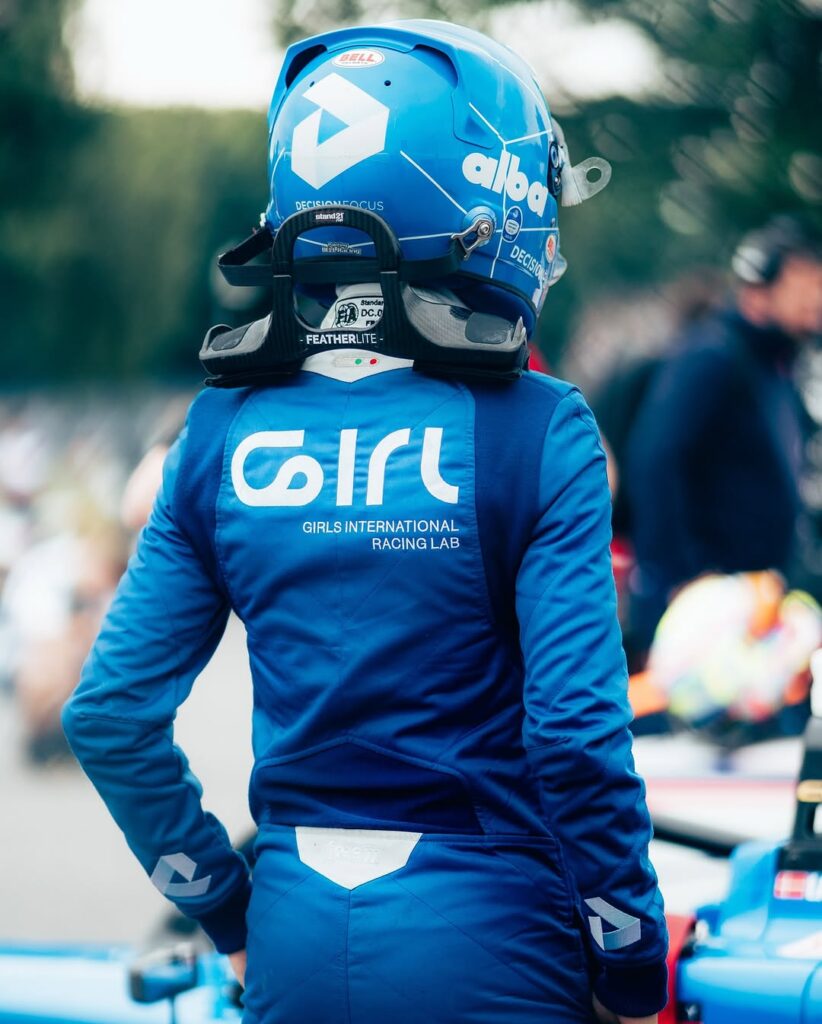 Alba Hurup Larsen helmet design