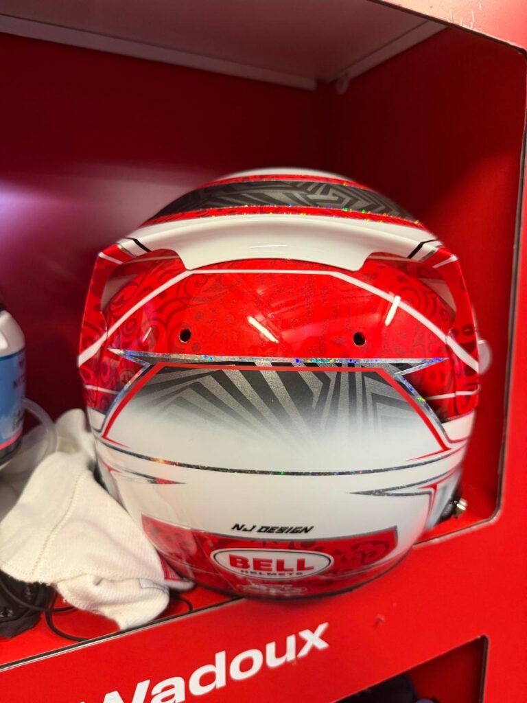 Lilou Wadoux helmet design