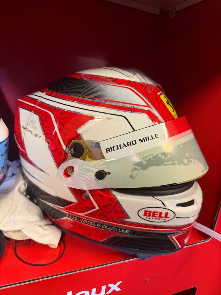 Lilou Wadoux helmet design