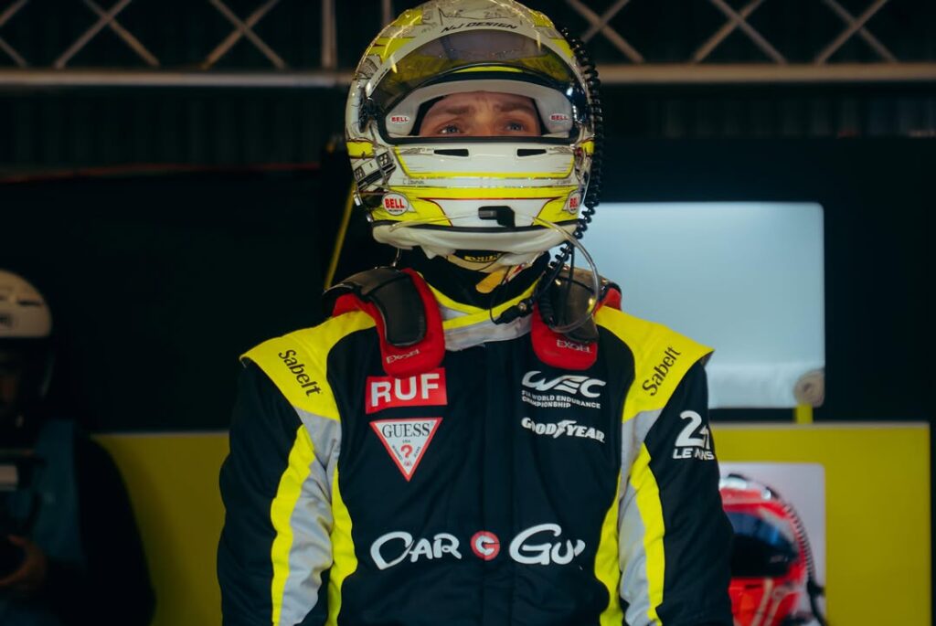Conrad Laursen helmet design