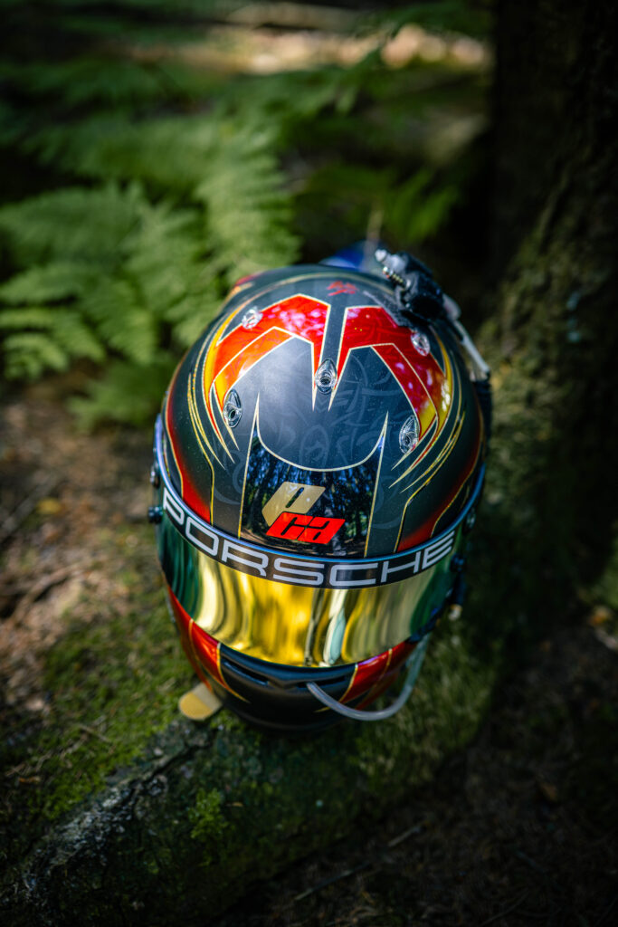 Alessio Picariello helmet design